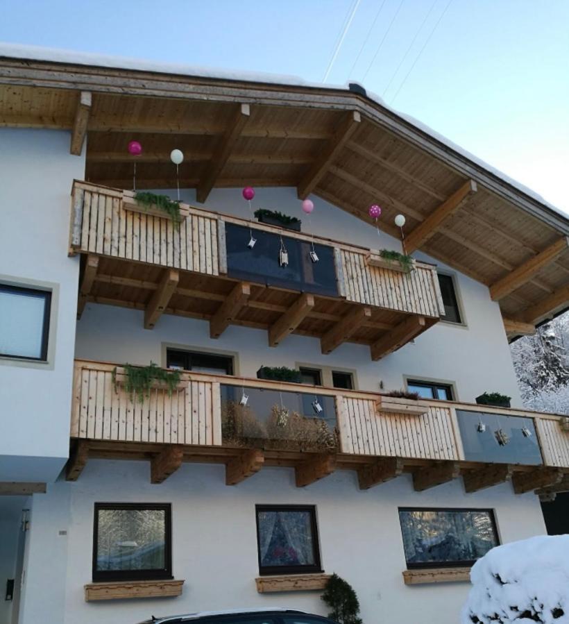 Gemuetliche Wohnung 10 Minuten Vom See Entfernt Zell am See Ngoại thất bức ảnh